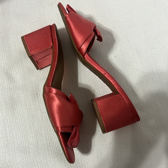 Est. 1946 Coral Slip on Mule Block Heels 8 - Picture 5 of 5